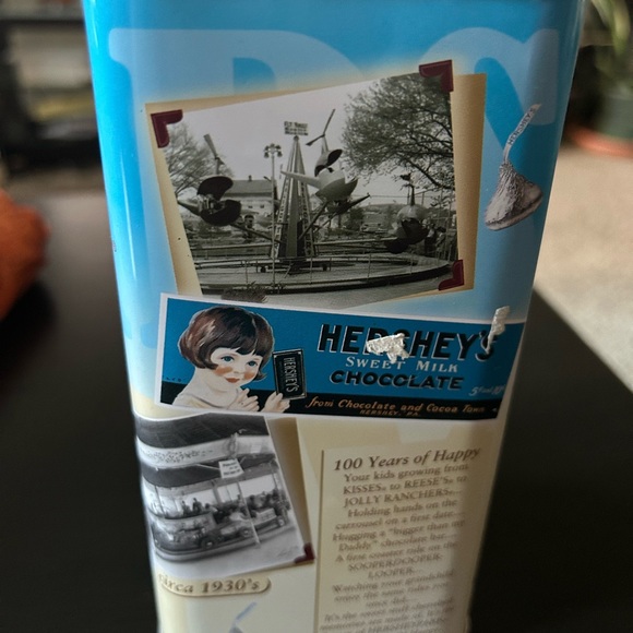 Hershey Kisses collectible rectangular tin 1907-2007 - Picture 6 of 9